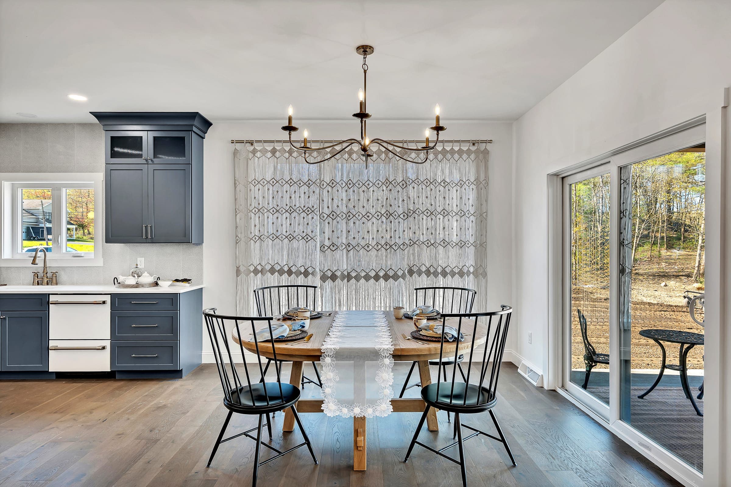 Hidley II interior in Wynantskill, New York (view 7)