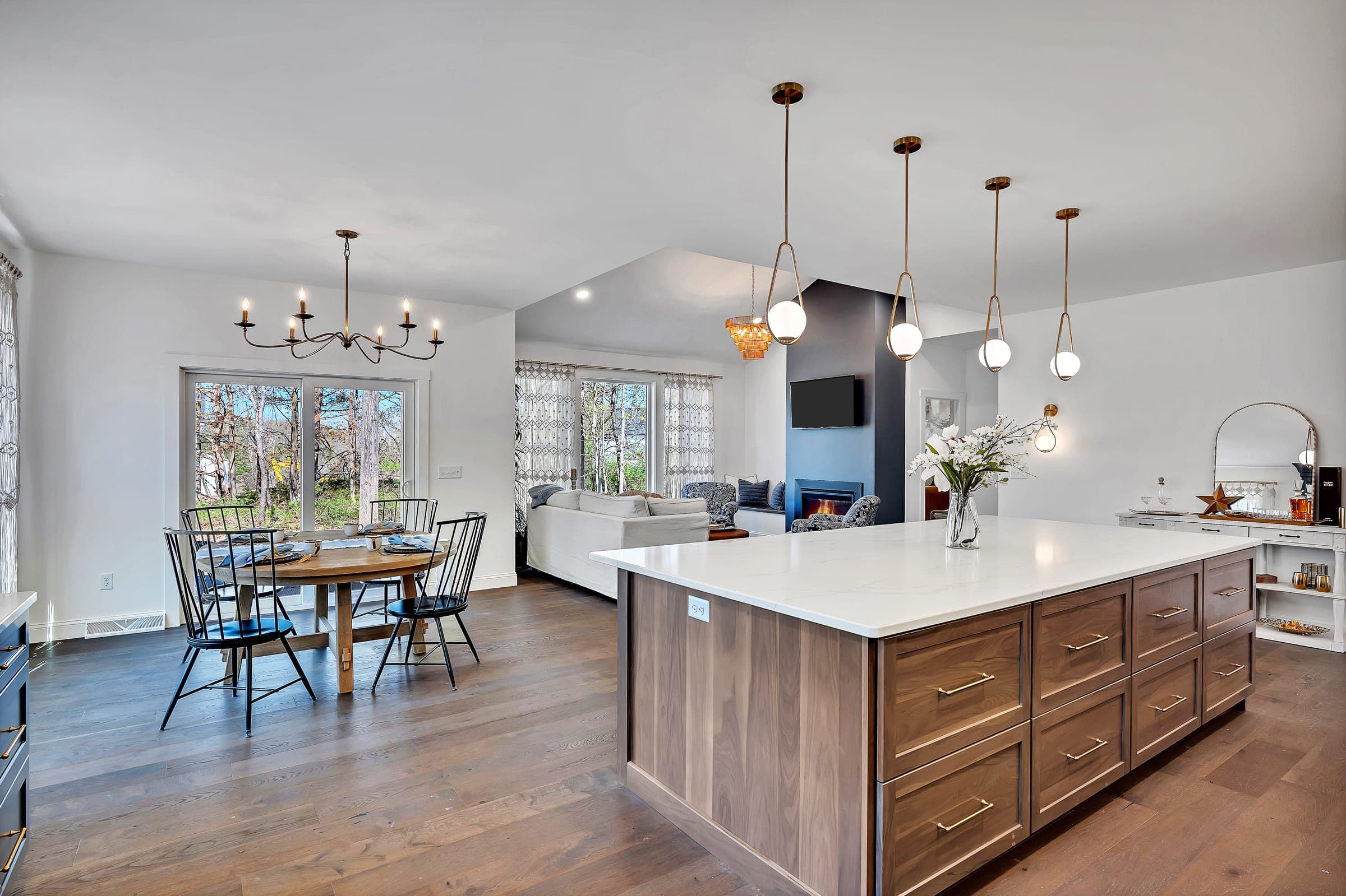 Hidley II interior in Wynantskill, New York (view 11)