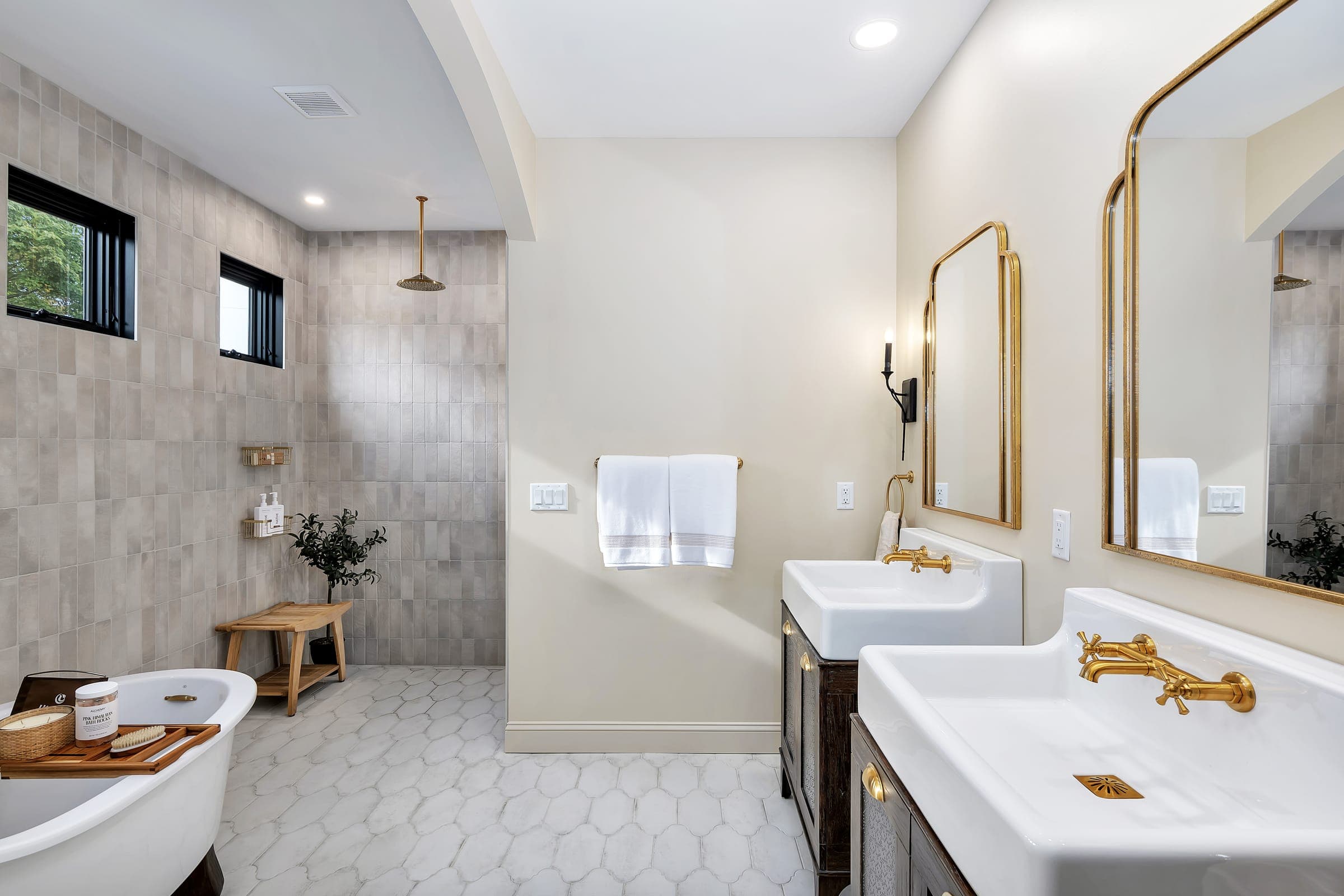 Schuurman I interior in Castleton-On-Hudson, New York (view 11)