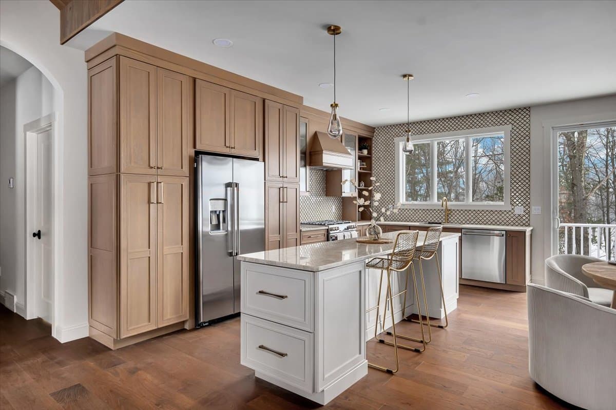 Woodland Hills I interior in Troy, New York (view 1)