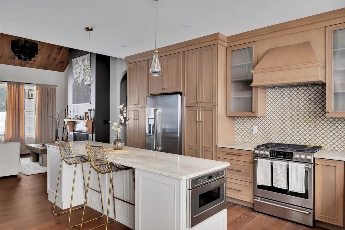 Woodland Hills I interior in Troy, New York (view 4)