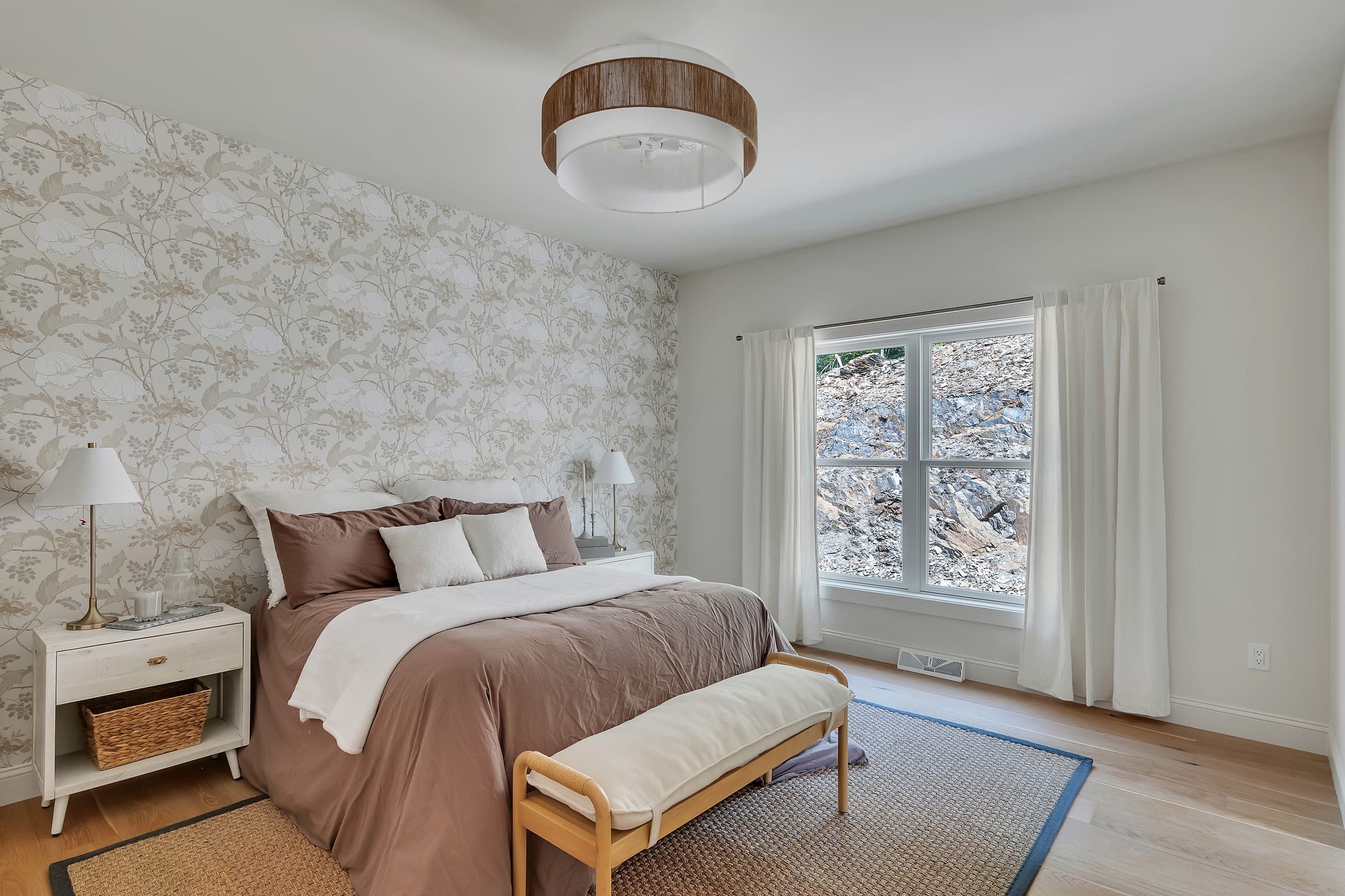 Woodland Hills II interior in Troy, New York (view 11)